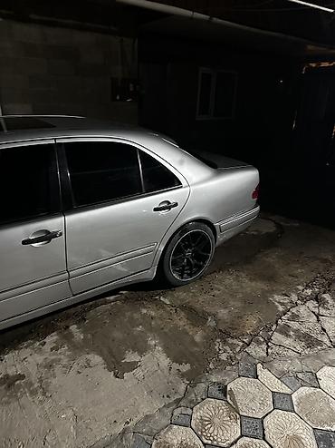 mers 221: Mercedes-Benz E-Class: 1997 г., 4.2 л, Автомат, Газ, Седан — 8