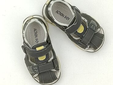 smyk buty zimowe dla chłopca: Sandals 23, Used