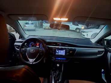 Avtomobil salonu üçün digər detallar: Toyota Corolla sedan – salon və təchizat - Rəng: qara salon — 8