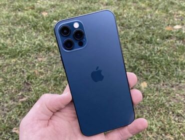 11pro 256: IPhone 12 Pro, Б/у, 256 ГБ, Наушники, Зарядное устройство, 81 %