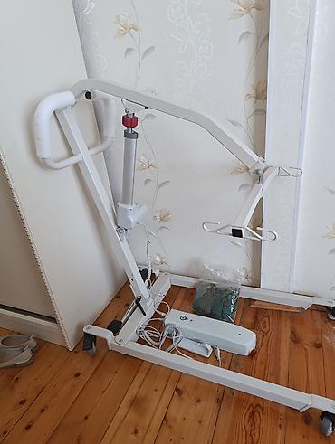 tibbi xelet: Elektrikli pasiyent qaldırıcısı (lift) - Evdə baxım və reabilitasiya — 1