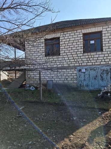 Həyət evləri və villaların satışı: 4 otaqlı, 97 kv. m, Kredit yoxdur, Yeni təmirli