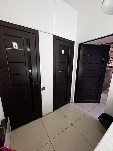 Продажа ресторанов, кафе: Продаётся действующая точка в 7 микрорайоне с высоким пешеходным и — 8