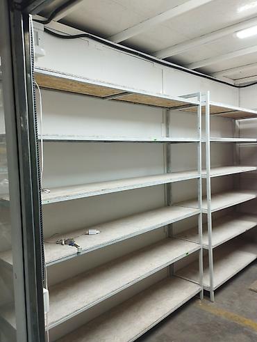 торговые точки: Прадается торгового места в торговом центре «Дүн жана Чекен» (сектор — 4