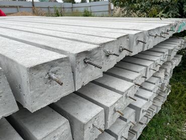 бетонные блоки: Бетонные столбы для огорода, поля, сада, виноградника, дачи и т.д