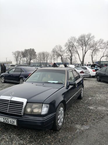 Mercedes-Benz: Mercedes-Benz W124: 1993 г., 2.2 л, Механика, Бензин, Седан