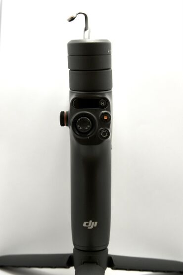DJI Osmo Mobile gimbal, mobil cihazlar üçün nəzərdə tutulmuş