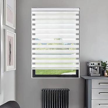 Rulon ştorlar: Zebra/Jalüz (rulon pərdə) sistemi • Model: Zebra (gündüz-gecə) rulon — 4