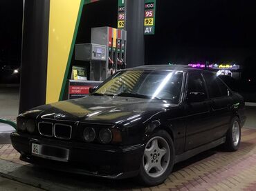 bmw цена в бишкеке в Кыргызстан | BMW: BMW 5 series 2.5 л. 1992 | 300100 км