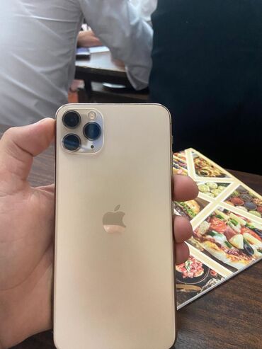 блок питания для аналоговых камер: IPhone 11 Pro, Б/у, 64 ГБ, Золотой, 79 %