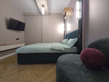 Посуточная аренда квартир: 1 комната, Парковка, Душевая кабина, Бронь — 10