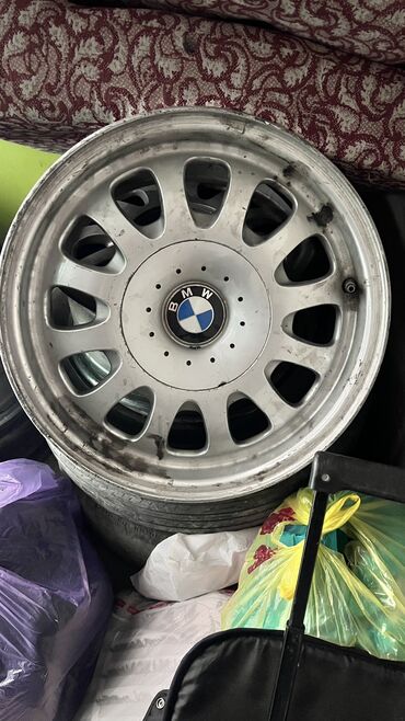 дом на калеса: Литые Диски R 15 BMW, Комплект, отверстий - 5, Б/у
