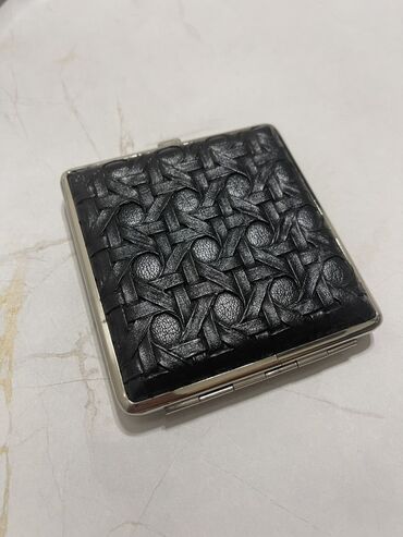 очки от ультрафиолета: Портсигар металлический с декоративной крышкой - Корпус: прочный