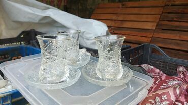 Digər dəstlər və servizlər: Duz qabı 20 ədəddən çox,külqabı 20 ədəddən çox,çərəz qabı 50 ədəddən — 8