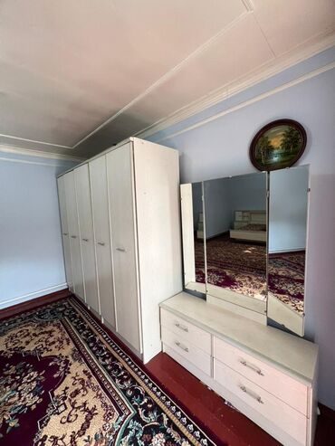 Продажа домов: Дом, 250 м², 8 комнат — 5