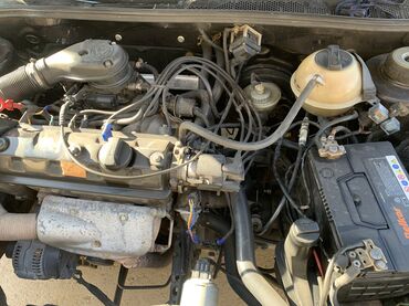 Volkswagen: Volkswagen Golf Variant: 1993 г., 1.6 л, Механика, Бензин, Хэтчбэк — 10