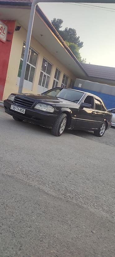 mercedes 160 a: Mercedes-Benz C-Class: 2 l | 1994 il Sedan — 2