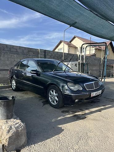 Mercedes-Benz C-Class: 2000 г., 2 л, Автомат, Газ, Седан