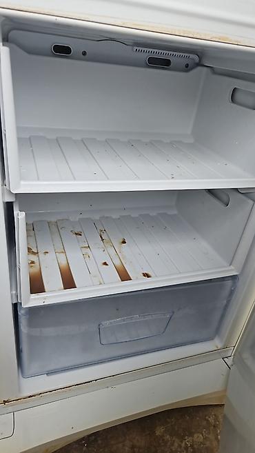 Soyuducular: İşlənmiş 2 qapılı Indesit Soyuducu Satılır, rəng - Ağ — 4
