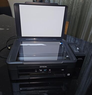 принтер epson бу: Printer satilir Ela veziyyetdedir az islenib renglidir. scanner