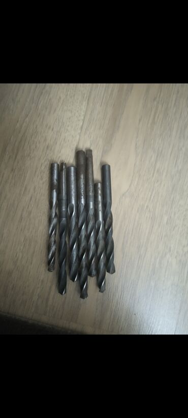 Другие инструменты: Продам натфели маленькие производства СССР. Есть плоские и круглые — 5