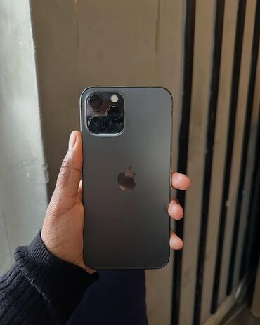 Apple iPhone: IPhone 12 Pro Max, 512 ГБ, Графит, Кулакчындар, Заряддоочу түзүлүш, Коргоочу айнек, 95 %
