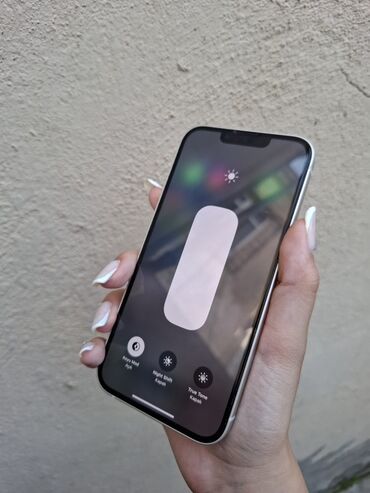 iphone 11 kabro: IPhone 13, 128 GB, Ağ, Face ID
