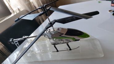 robot oyuncaq: Helikopter