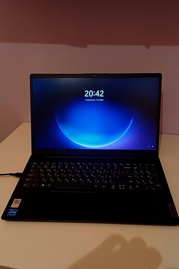 редим 10 с: Ноутбук, Lenovo, Intel Core i5, 15.6 ", Для несложных задач, память SSD