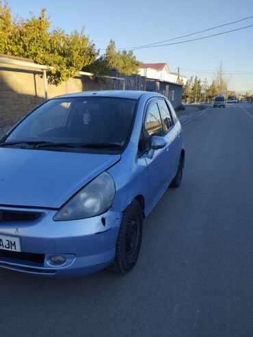 Honda: Honda Fit: 2003 г., 1.3 л, Автомат, Бензин, Хэтчбэк