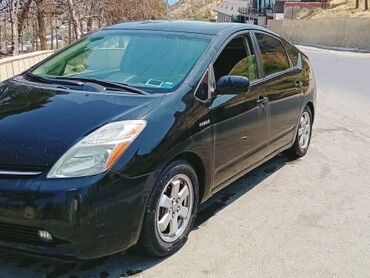 Toyota: Toyota Prius: 1.4 l | 2007 il Hetçbek