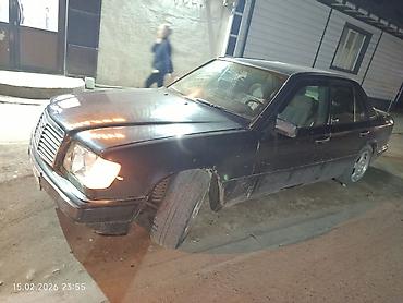 Mercedes-Benz: Mercedes-Benz W124: 1993 г., 3.2 л, Механика, Бензин, Седан — 3