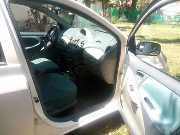 Toyota: Toyota Yaris: 1.3 l. | 1999 έ. Χάτσμπακ — 5