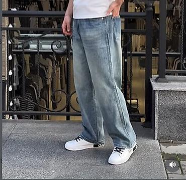 cins salvar: Açıq mavi baggy cins şalvar – 30 razmer • Kəsim: Baggy – geniş və — 2