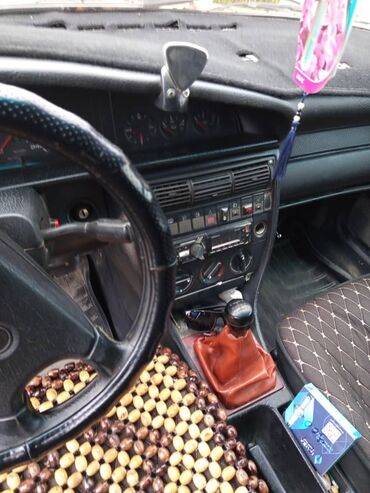 Audi: Audi 100: 1992 г., 2 л, Механика, Бензин, Седан — 1