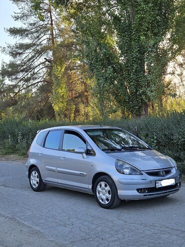 запчасти на митсубиси лансер 9: Honda Jazz: 2004 г., 1.4 л, Механика, Бензин, Хетчбек
