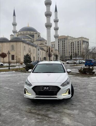 Hyundai: Hyundai Sonata: 2018 г., 2 л, Автомат, Бензин, Седан