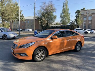 срочно в связи с переездом: Hyundai Sonata: 2018 г., 2 л, Автомат, Газ, Седан