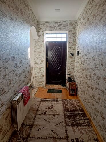 Həyət evləri və villaların satışı: Maştağa qəs. 4 otaqlı, 110 kv. m, Kredit yoxdur, Orta təmir — 2