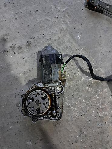 on lip: Sağ ön, Mercedes-Benz 124, Almaniya — 2