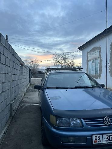 pasat b5: Volkswagen Passat: 1995 г., 1.8 л, Механика, Бензин, Седан — 4