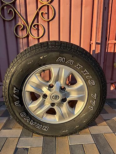 для запаски: Запасное колесо Toyota Land Cruiser 200 — 2
