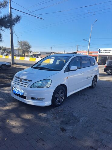 Toyota: Toyota Ipsum: 2003 г., 2.4 л, Автомат, Бензин, Минивэн