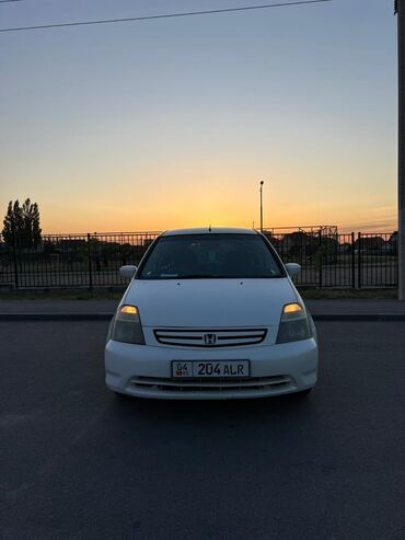 капият: Honda Stream: 2002 г., 1.7 л, Автомат, Бензин, Минивэн