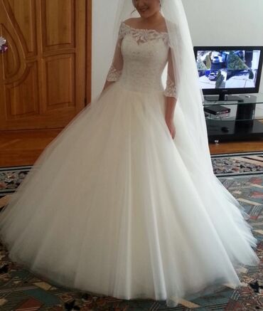 платье италии: Продаю ! Свадебное платье размер 40-48 на корсете стразы жемчуг