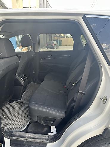 2018: Kia Sorento: 2019 г., 2.4 л, Автомат, Бензин, Универсал — 6