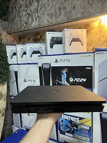 ps pultu: 11.00 proşifkalı Ps 4 Slim 1 orginal pult. 1 tb yaddaşı var istəyə — 2