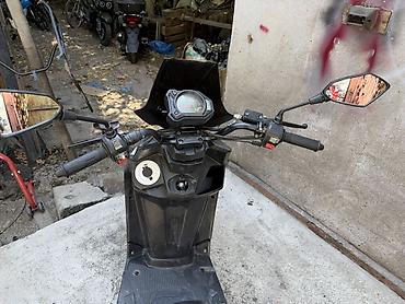 телескопический погрузчик: Скутер Benelli 180 куб новый мотор тикеры Benelli на кожухе вариатора) — 4