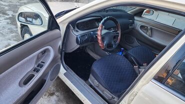 Mazda: Mazda Cronos: 1994 г., 2 л, Механика, Бензин, Седан — 6