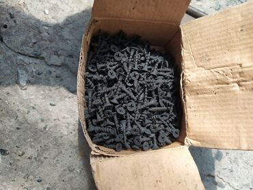насосы для водоснабжения частного дома цена: Продаю дёшево, коробки не полные . за все 700 сом . Возможно фото